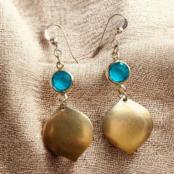 Vintage Crystal Turquoise Drop Earrings - Picture 3 of 5